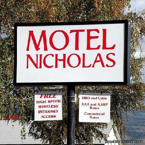 Motel Nicholas Omak Exteriér fotografie